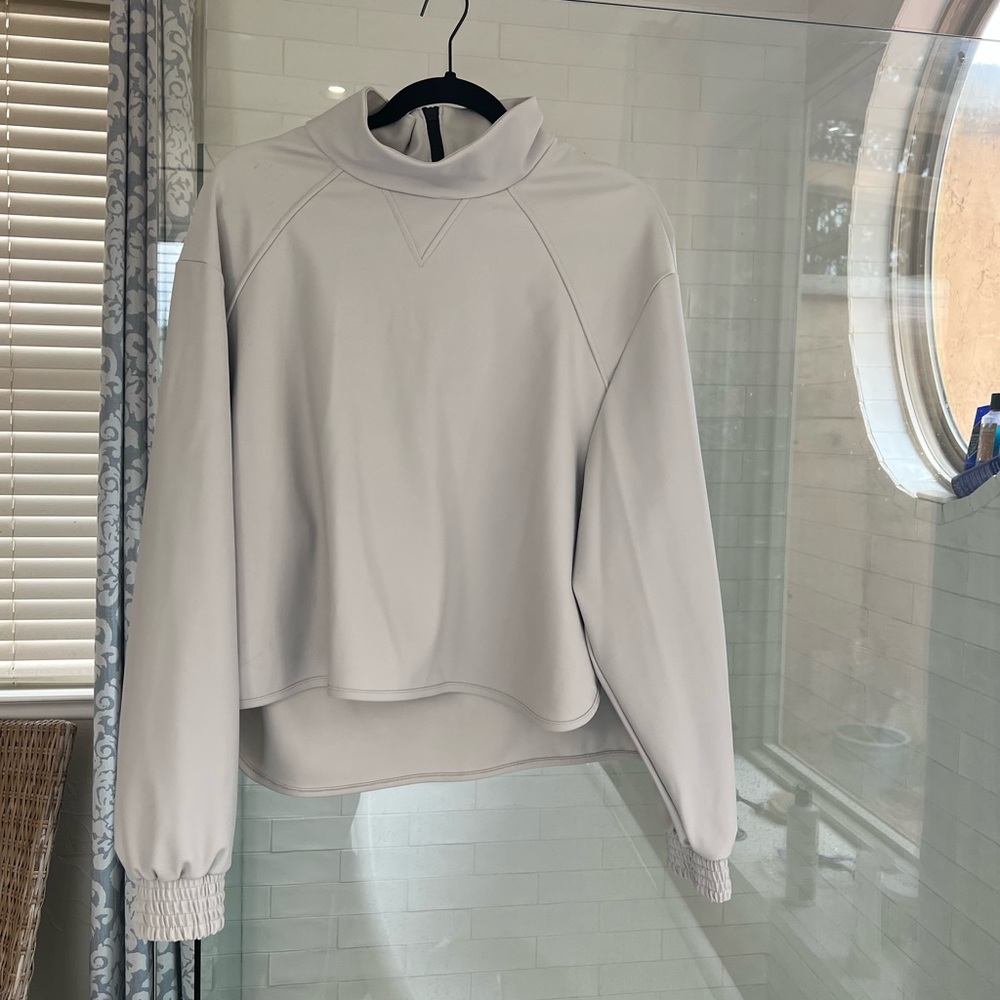 Zara Pull Over - image 1